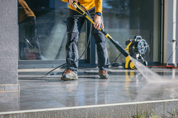 Best Sidewalk Pressure Washing  in Dickinson, ND